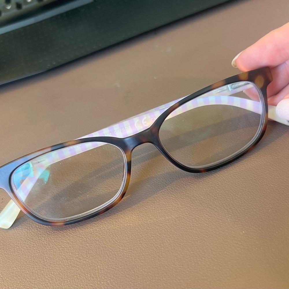 Peepers - Beach (3519) - like new!! +1.75 / blue light glasses